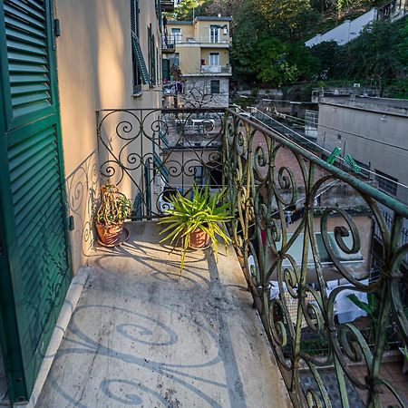 Appartamento Genova,400M Dal San Martino Eksteriør bilde
