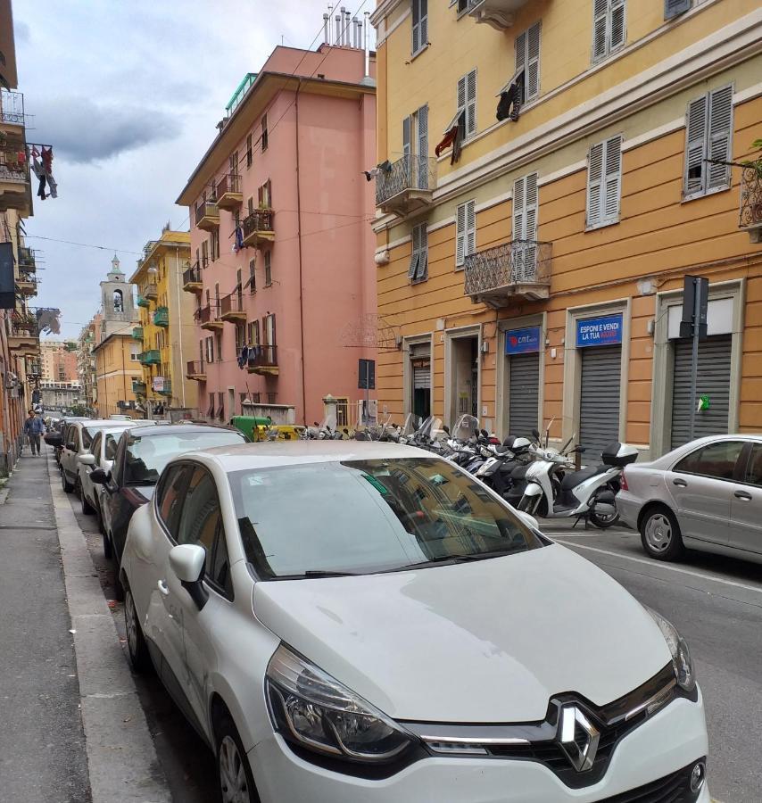 Appartamento Genova,400M Dal San Martino Eksteriør bilde